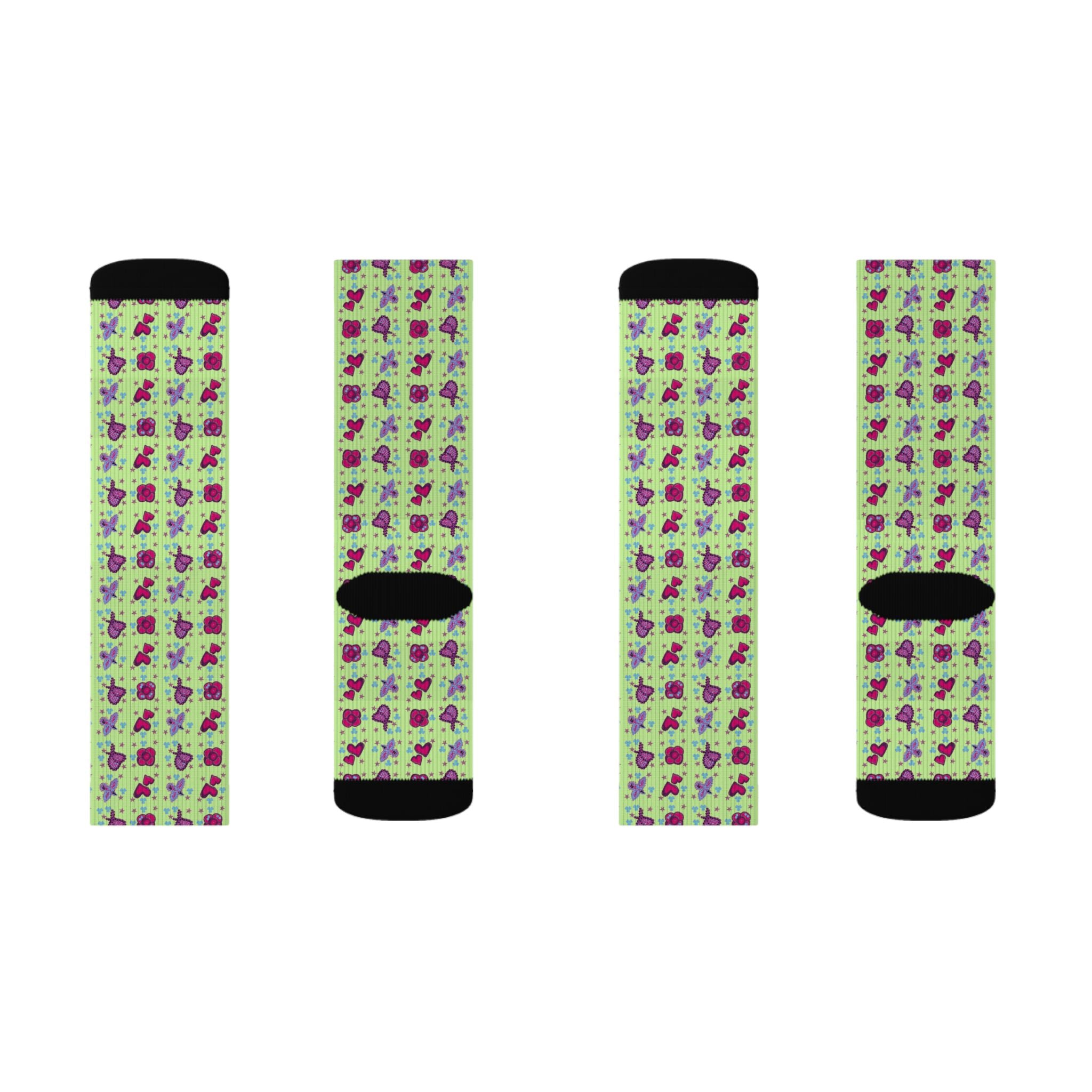 Purple Pink Beaded Flower with Hearts Pattern Socks | Green Crew Socks