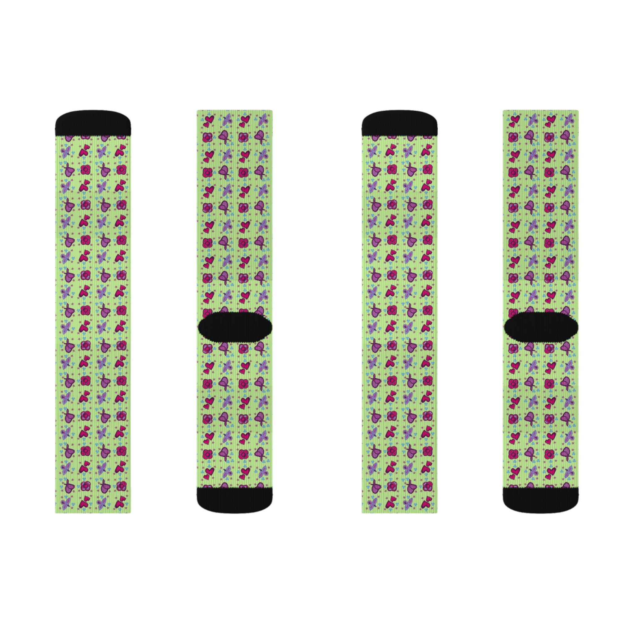 Purple Pink Beaded Flower with Hearts Pattern Socks | Green Crew Socks